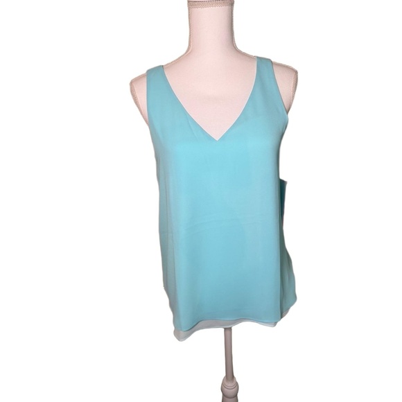 NWT Lilly Pulitzer Womens Small Light Blue Layered V-Neck Reversible Tank - Picture 2 of 9
